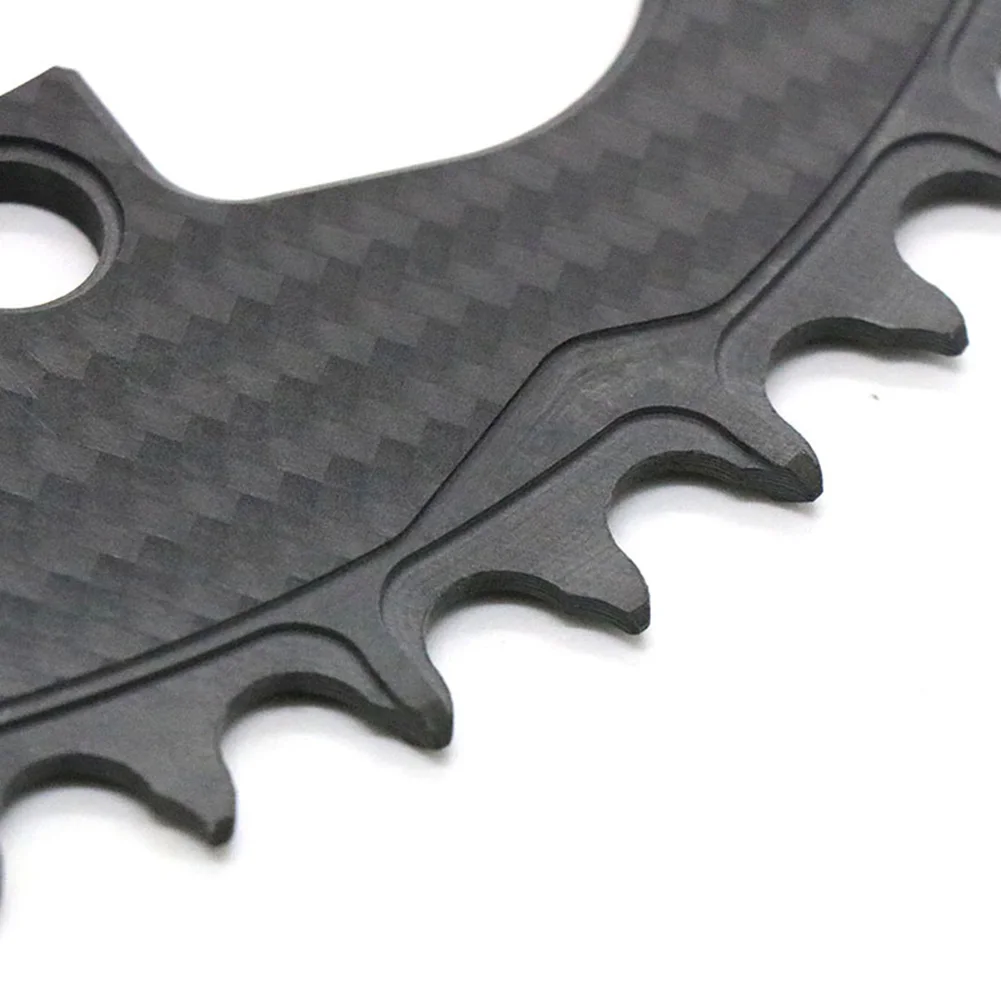 Обновите свой велосипед с помощью легкой звездочки из углеродного волокна.