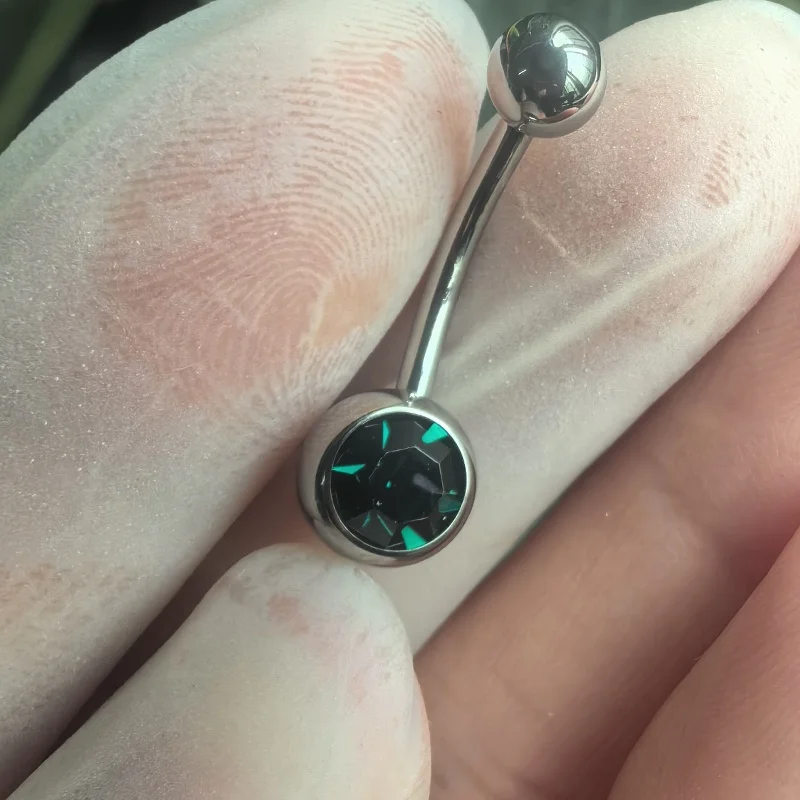 Фото ASTM F136 титановые 14G кольца для пупка с внутренней резьбой, кольца для пупка, ювелирные изделия для пирсинга тела №3