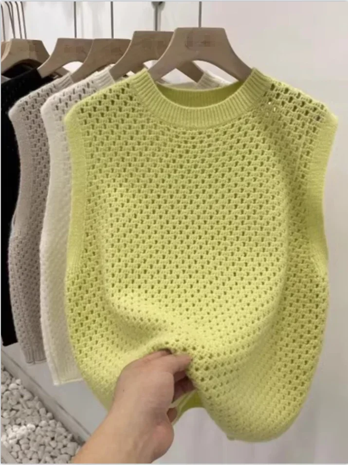 Свитер женский однотонный универсальный вязаный жилет с вырезами простой тонкий