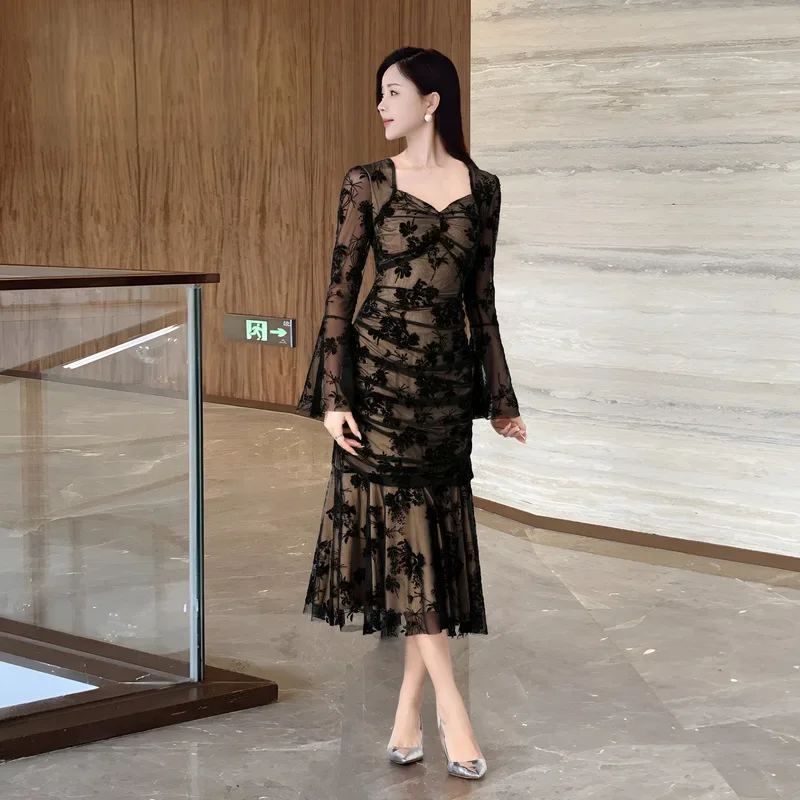 2024 осенняя новая черная облегающая юбка в светском стиле платье чайного времени