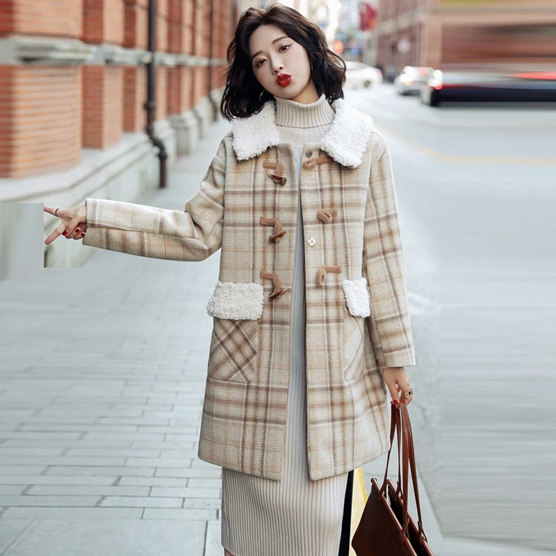 

YASUGUOJI Women's Fur Collar Thick Winter Long Woolen Coat Female Korean Fashion Plaid Horn Buckle Cotton Padded Jacket Women