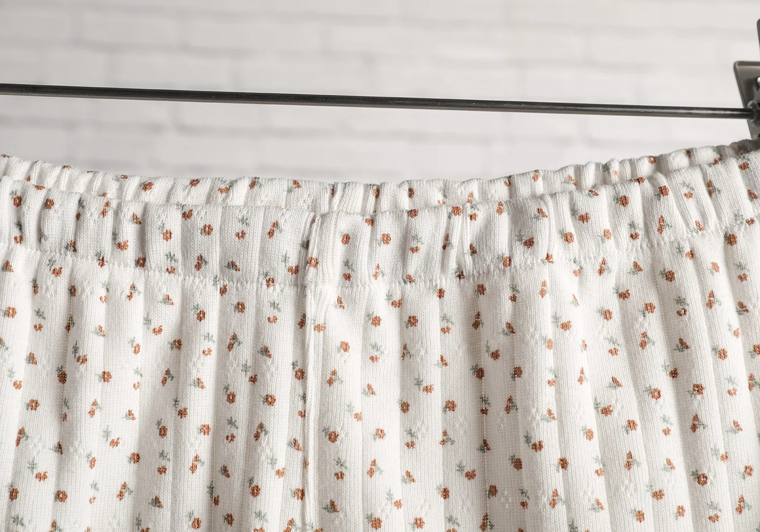 Винтажная облегающая футболка с цветочным принтом женская летняя Милая на