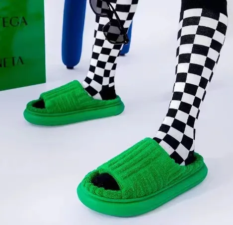 

Женские вельветовые шлепанцы, зеленые сандалии на толстой подошве, с открытым носком, модельные шлепанцы на плоской подошве, лето-осень 2022