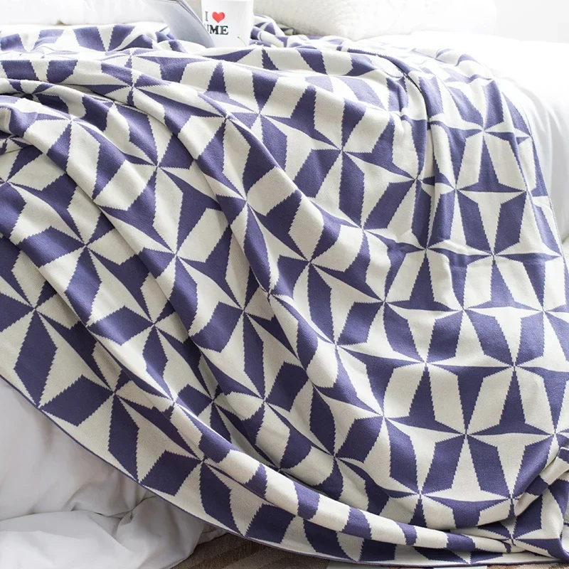 NNS индивидуальное геометрическое светло-голубое и зеленое дорожное одеяло из 100%