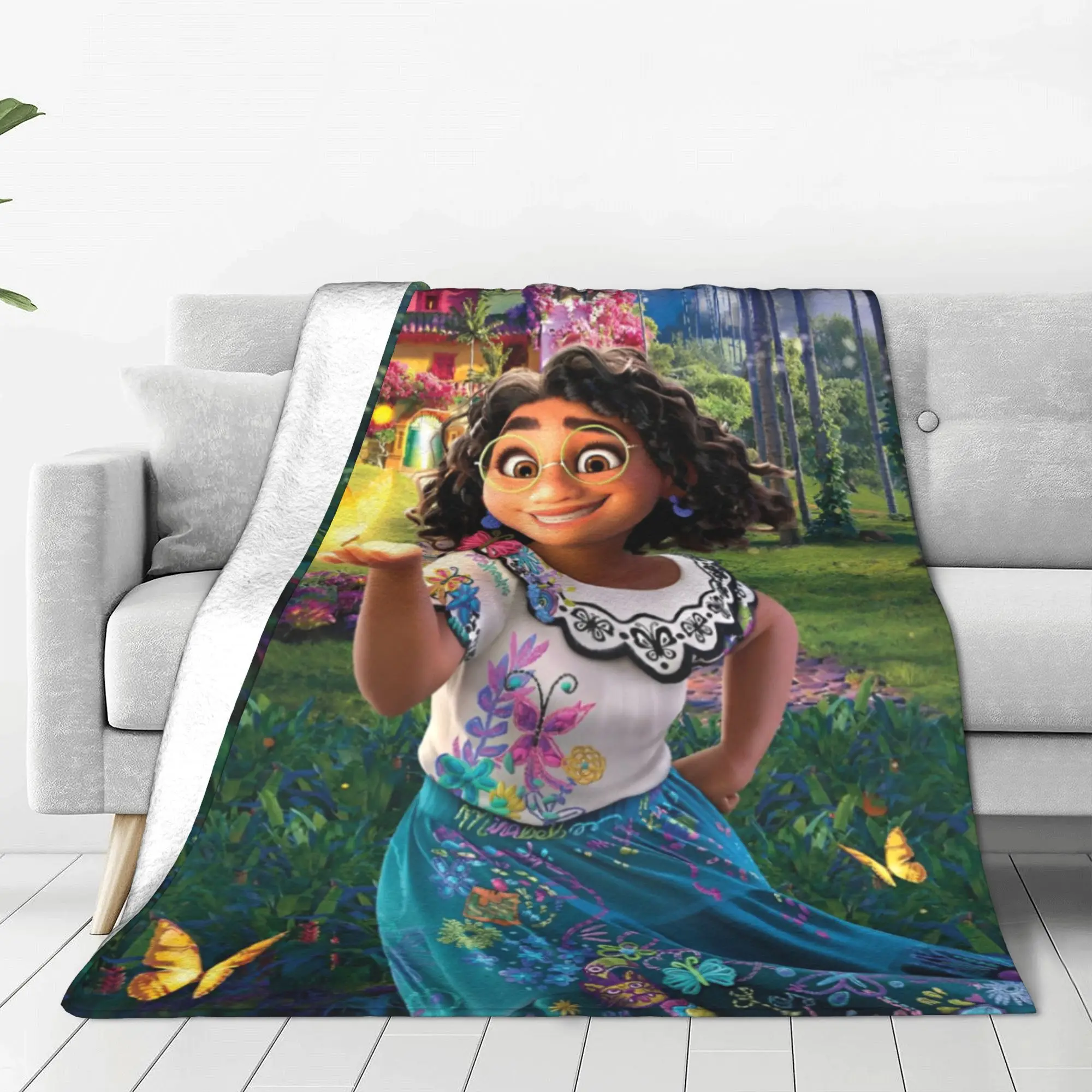 Encanto Mirabel Madrigal фланелевое одеяло волшебное мультяшное для дивана на открытом