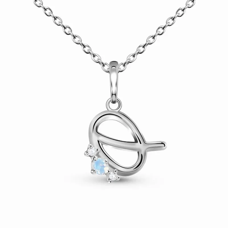 

hot S925 sterling silver letter Q moonlight Stone Pendant Necklace women's fashion versatile luxury exquisite jewelry
