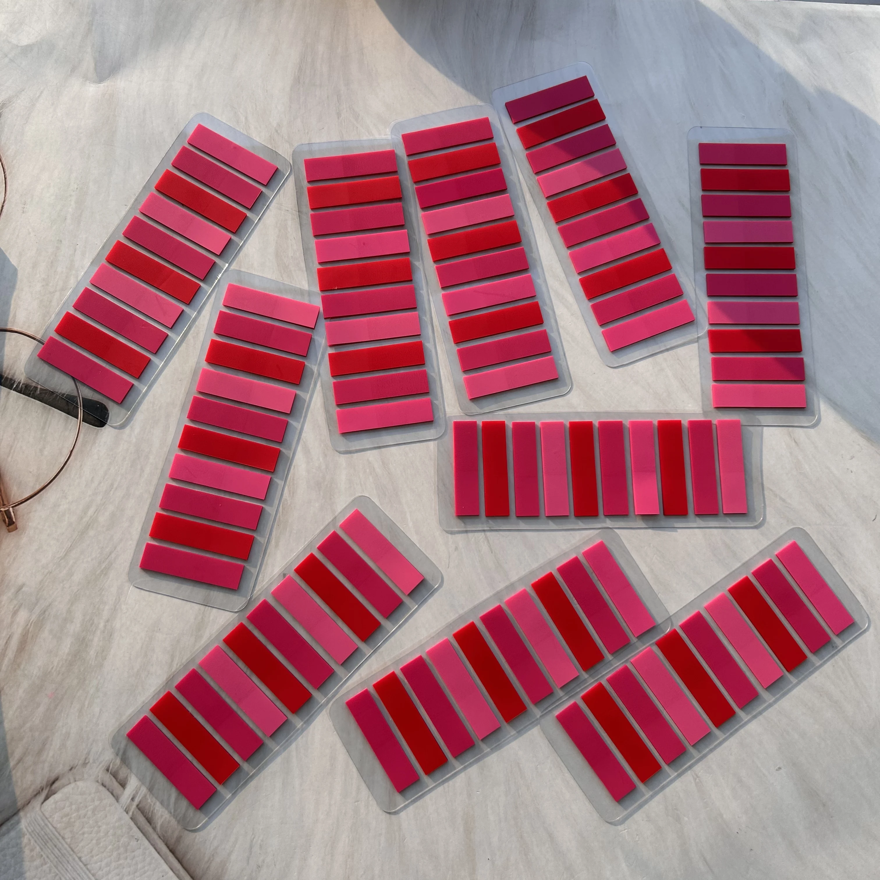 

2000 шт., липкие заметки, прозрачные индексные вкладки, маркеры страниц для книжных аннотаций, календарь, офисные школьные принадлежности