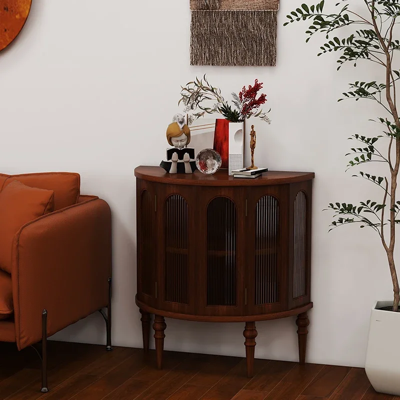 Шкаф-органайзер со стеклянными дверцами для хранения украшений в скандинавском