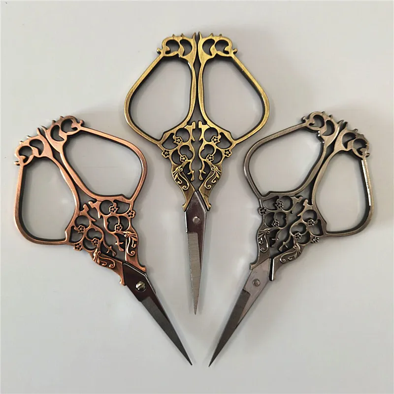 

1 PCS Cross Stitch Scissors Sewing Scissors Exquisite and Vintage Scissors Suitable for Woman Quilting Sewing at Home
