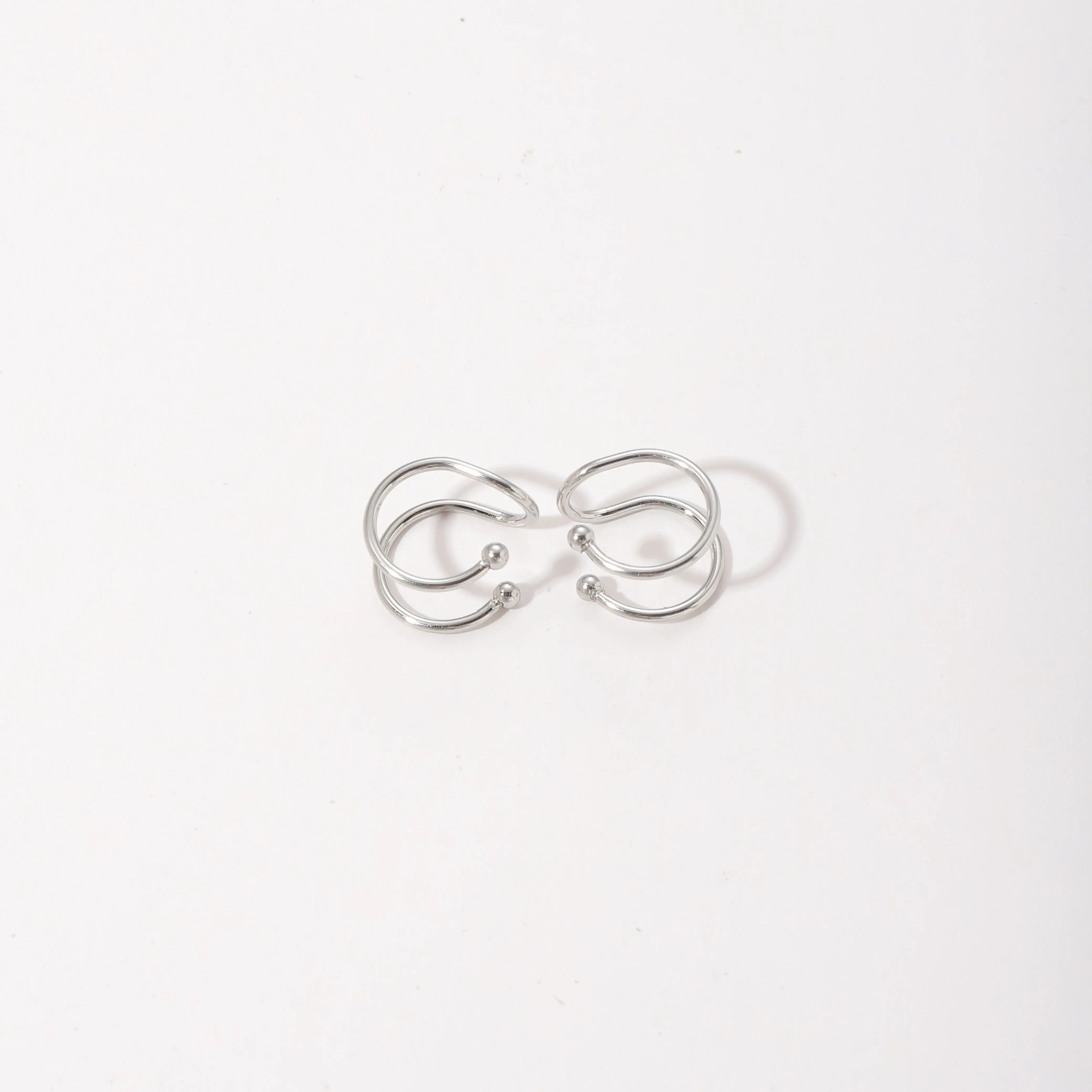 Двухслойные позолоченные серьги-каффы серьги-клипсы неправильной формы