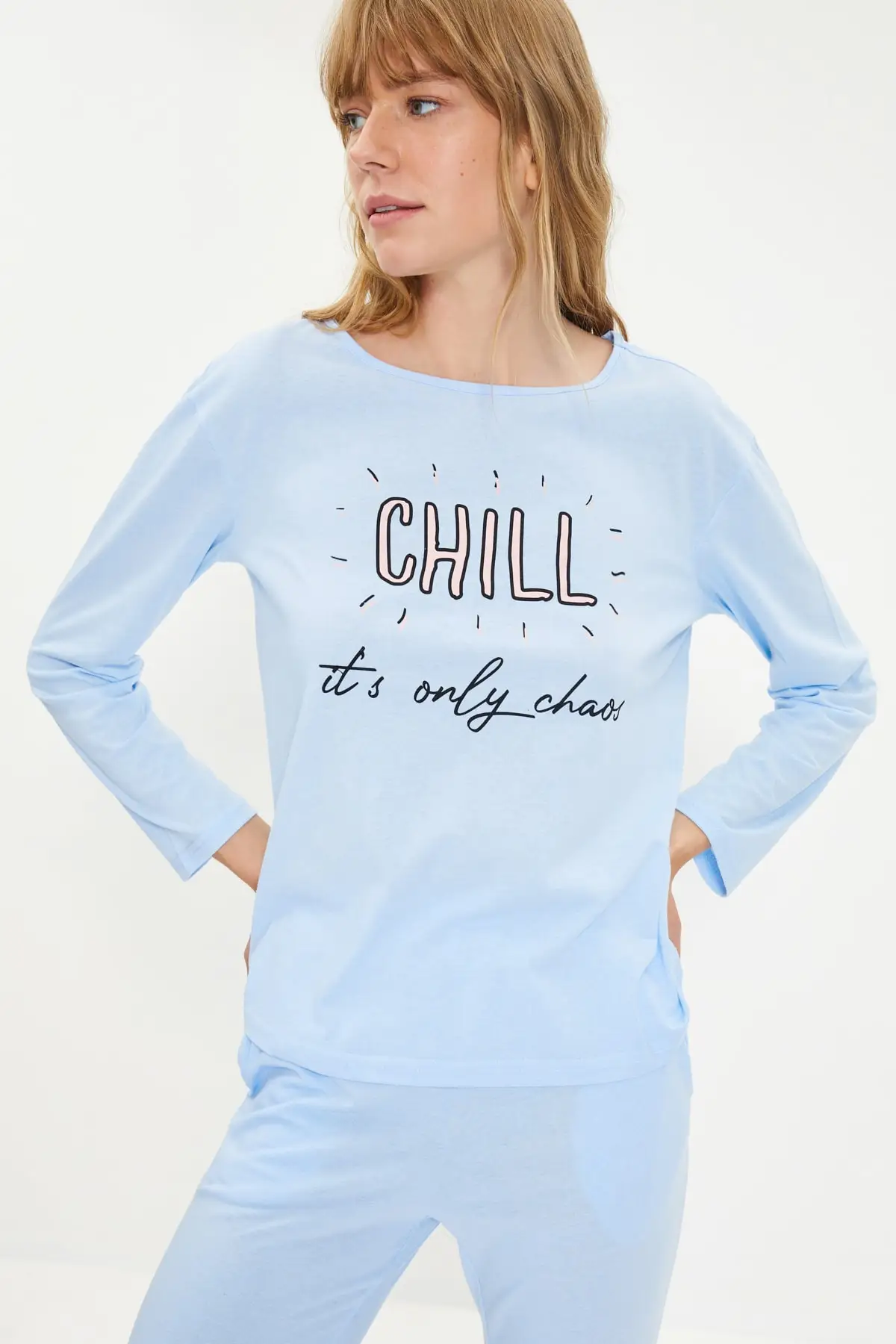 

Trendyol Printed Knitted Pajamas Set THMAW22PT0310