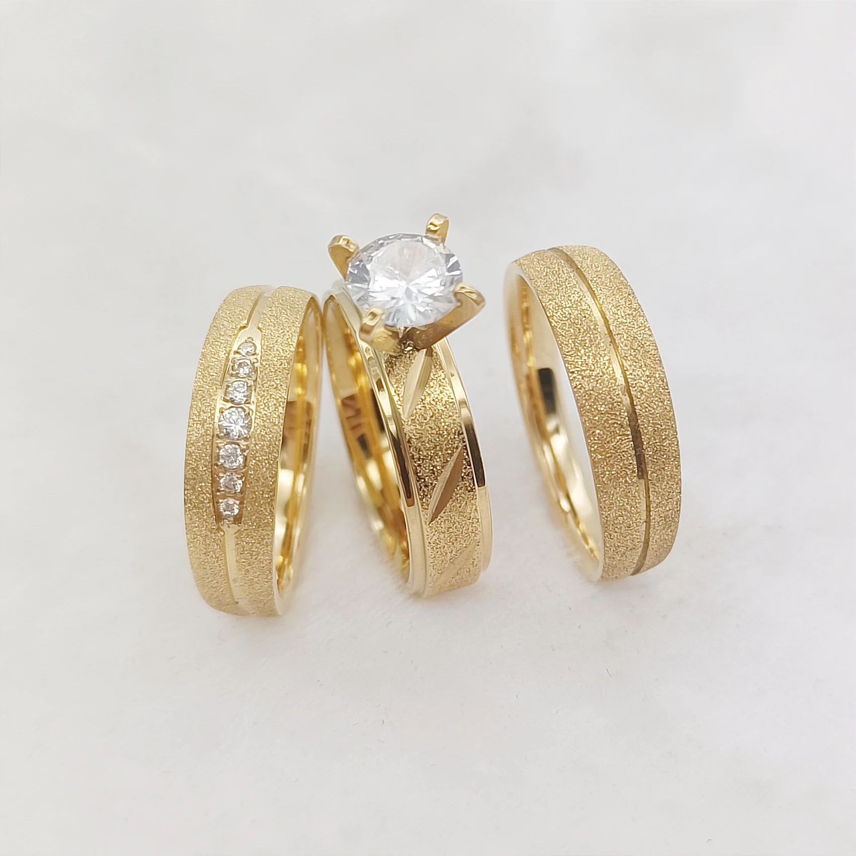 

Exclusive His and hers cz Diamond Wedding Engagement Rings Set Couples Lovers Frosted 24k Gold Plated Jewery