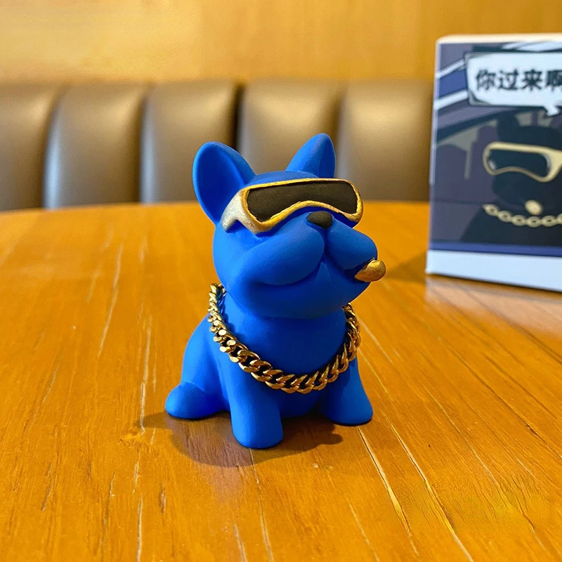 

Бульдог из смолы BearPaw