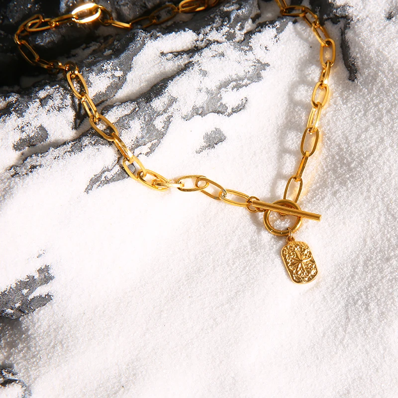 

Star Medal Necklace Stainless Steel Toggle Necklace For Women Gold Metal Star Medallion Pendant Necklaces Choker Collier Femme