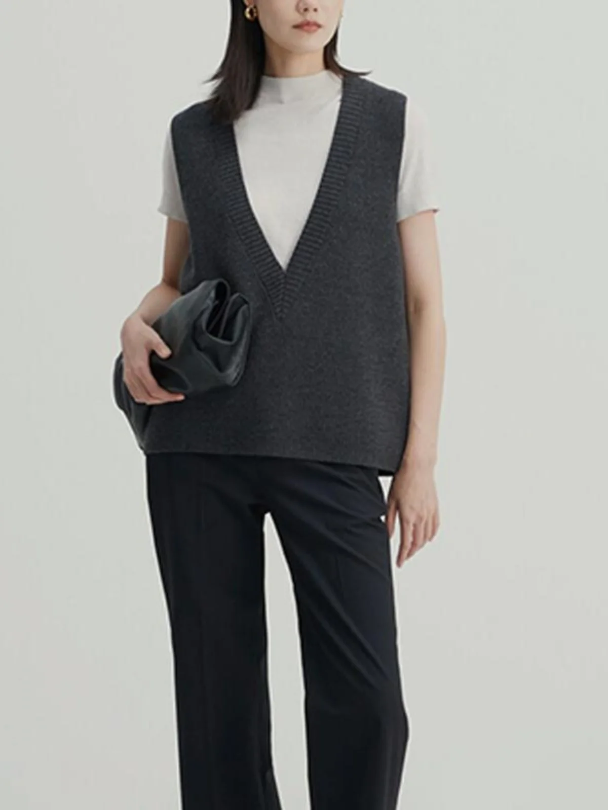 Корейская серия с v-образным вырезом мягкий клейкий однотонный свитер жилет