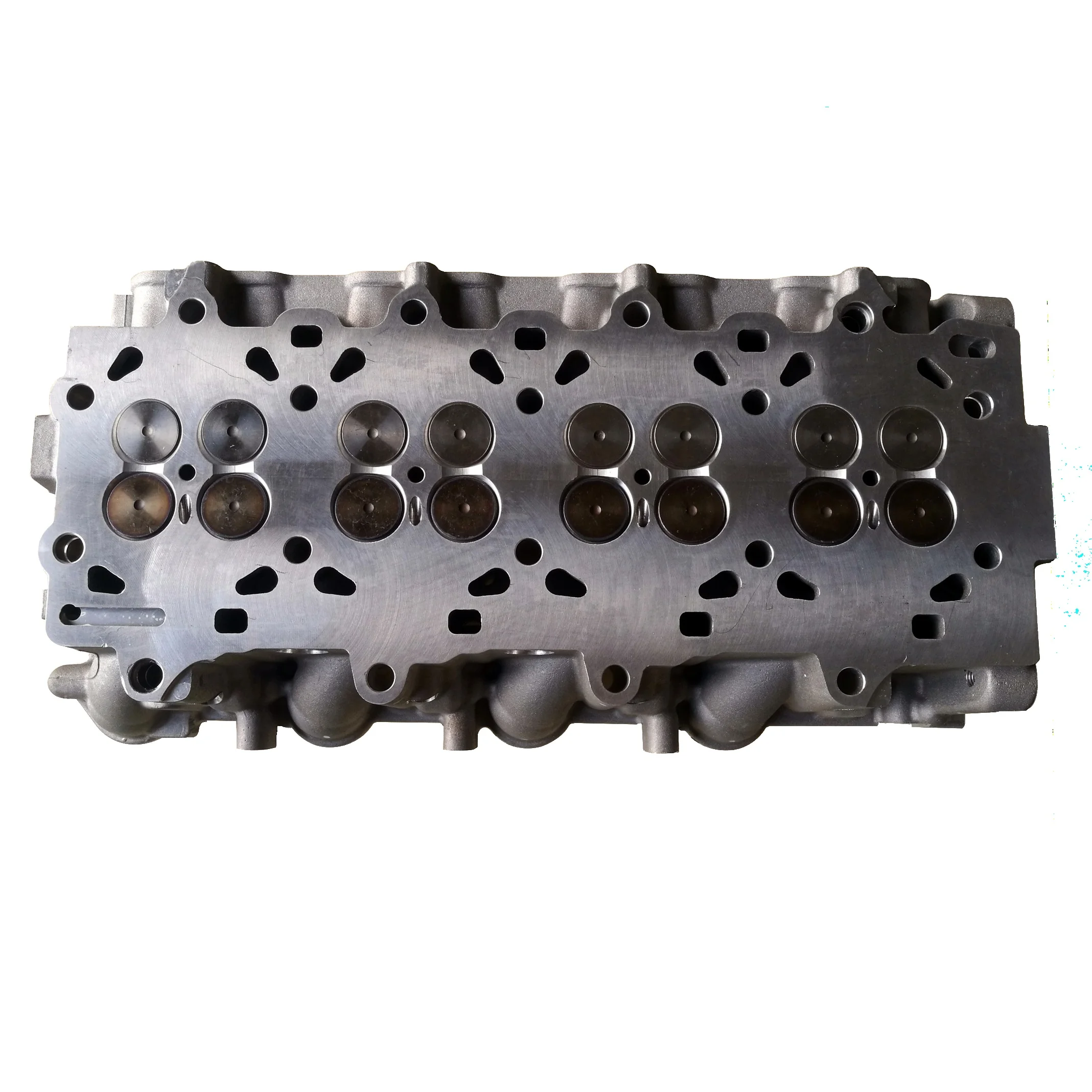 

High Quality VM Motori R425 R428 DOHC 2.5 2.8 Cylinder Head For Jeep LDV Maxus VM V80 Engine