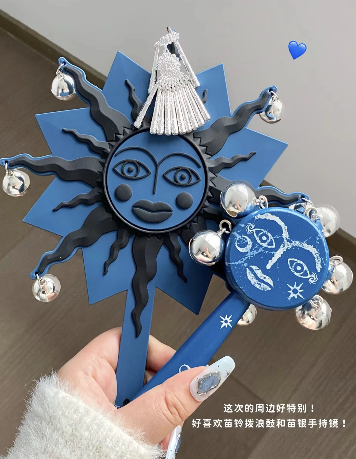 Ручное зеркало серии Girlcult