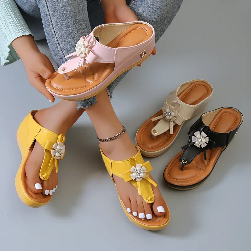 

Hot Selling Women's Shoes 2022 New Beach Flower Thick Sole Sloping Heel Sandals European and American Large Size Women's