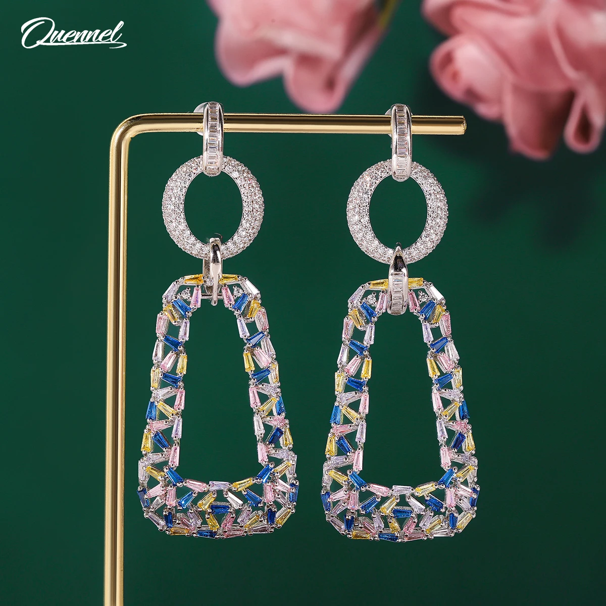 

QUENNEL European and American exaggerated personality fashion temperament trapezoidal acrylic diamond earrings