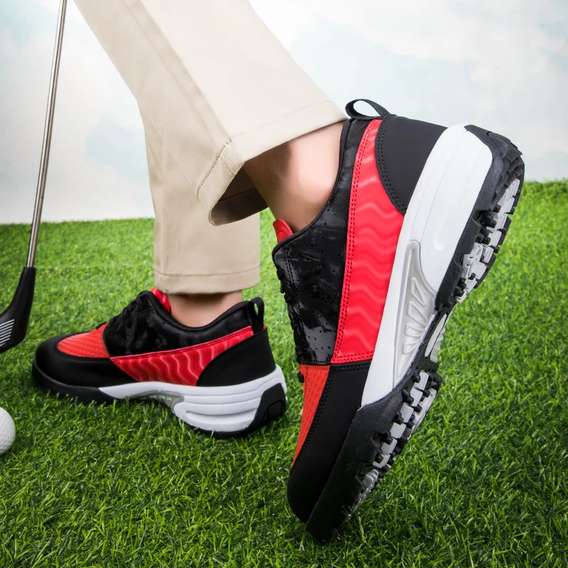 New Couple Golf Shoes Mens Professional Comfortable Golf Shoes Outdoor Golf Training Shoes Size 36-46 Men's Spikeless Golf Shoes