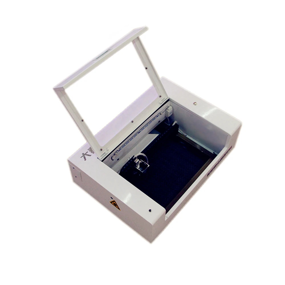 

Станок Daqin для лазерной резки и защиты экрана из закаленного стекла