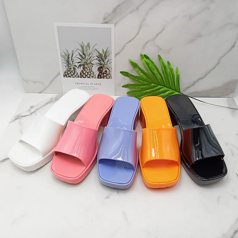 

High-heeled beach trade Europe and the United States large size leisure chain flat slippers