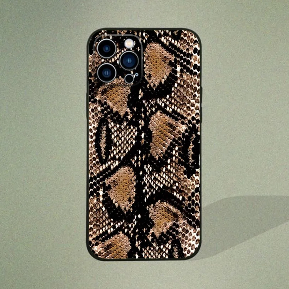 Чехол для телефона из змеиной кожи IPhone 15 14 13 12 11 Pro Max Mini 8 7 Plus SE2 X XR XS MAX Silcone Soft Cover