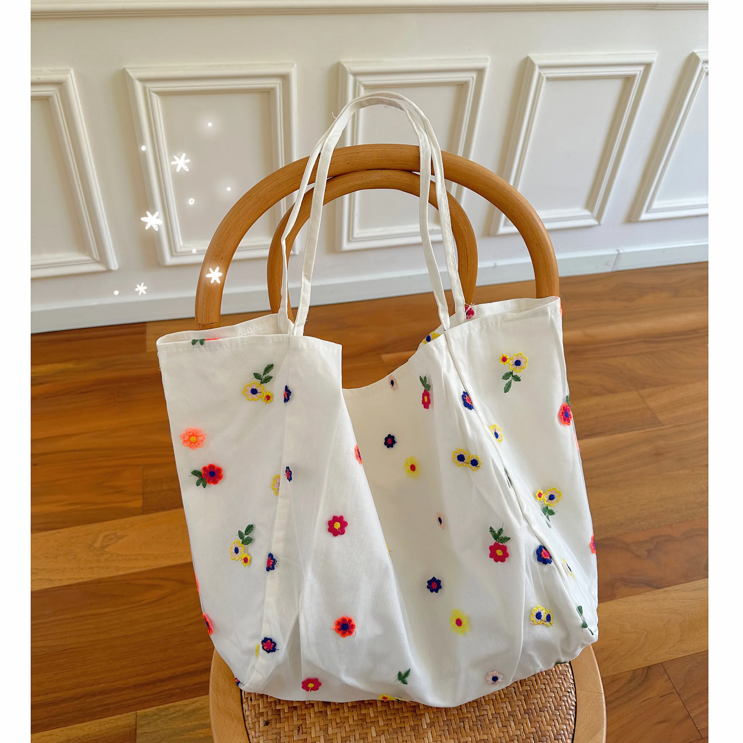 

Новинка 2023, нишевая Холщовая Сумка в стиле ретро с цветами, женская модная повседневная сумка через плечо, тканевая сумка с цветочным узором, кружевная фея, Высококачественная сумка