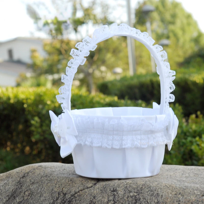 

Bruiloft Bloem Mand Romantic Flower Pearl Bowknot Basket Pure White Vintage Silk Wedding Party Decor Wedding Flower Baskets