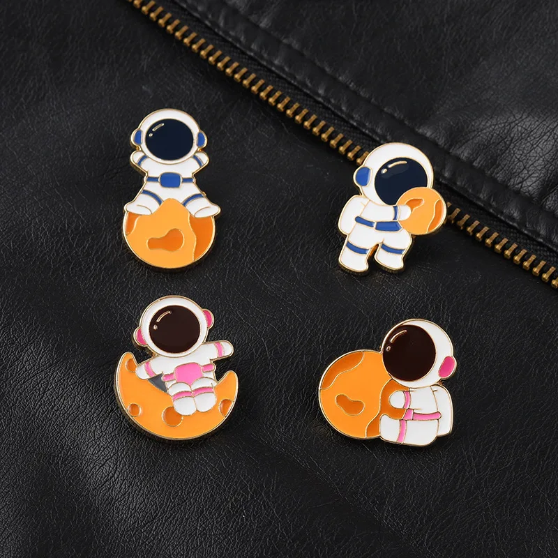 

Cartoons Anime Astronaut Enamel Badges Brooches Lapel Pins For Women Fashion Cute Metal Hijab Pins Decorative Brooch On Clothes