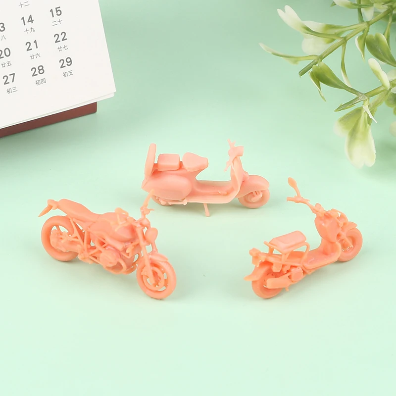 

Resin 1:64 Motorcycle Model Mini Motorcycle Tiny Motorcycle for DIY Scene DIY Projects Layout Decoration Ornament
