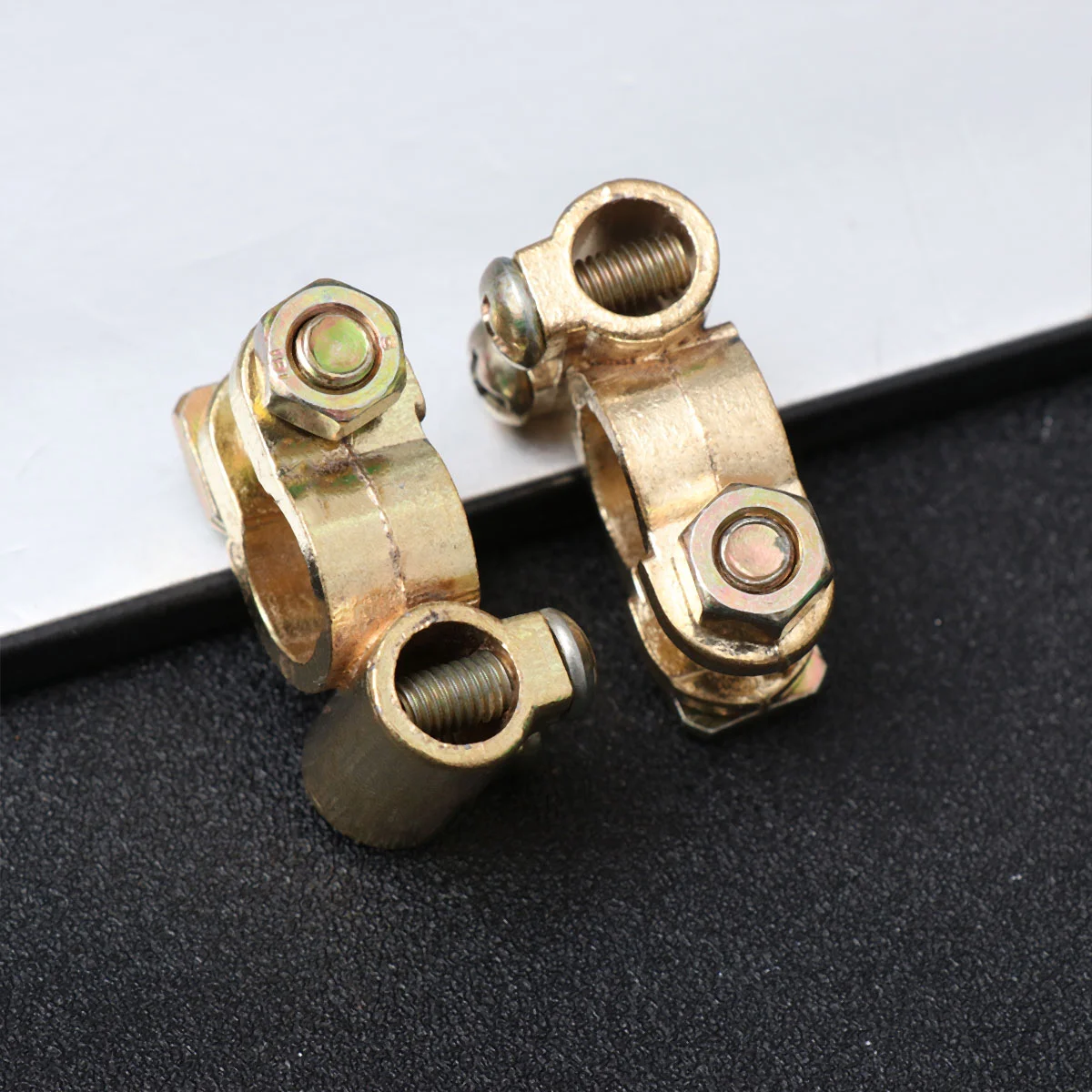

2pcs Car Terminal Auto Terminal End Terminal Clamp Connector Golden