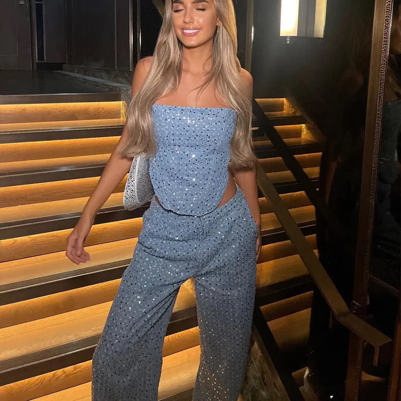 Женский джинсовый костюм из двух предметов Топ без бретелек и широкие брюки с