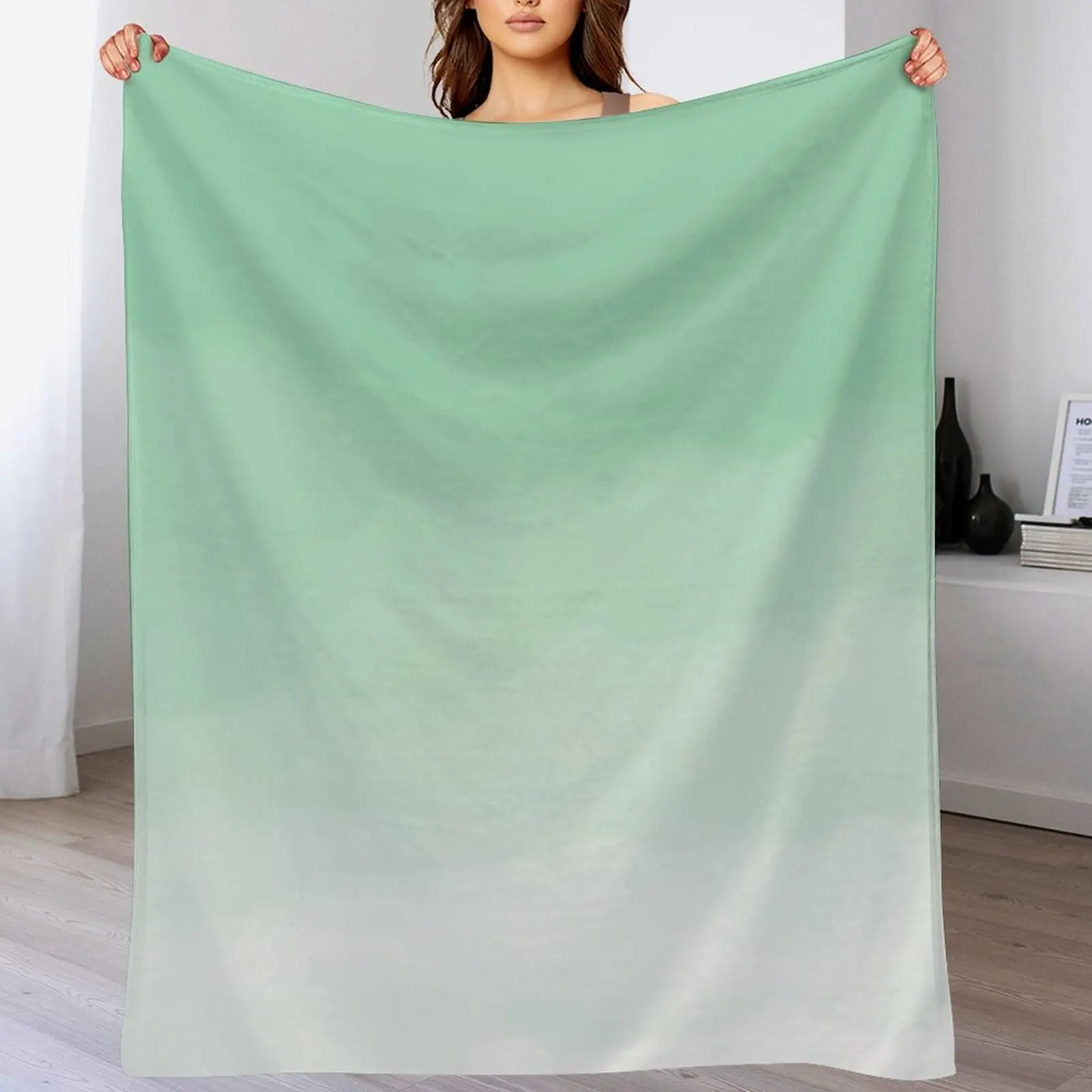 Зеленое акварельное одеяло морской воды с эффектом омбре (зеленое/белое)