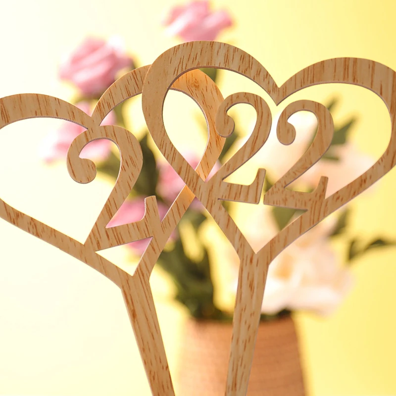 Table Decorations Banquet Party Guests Location Direction Heart Sign Flower Seat Card
