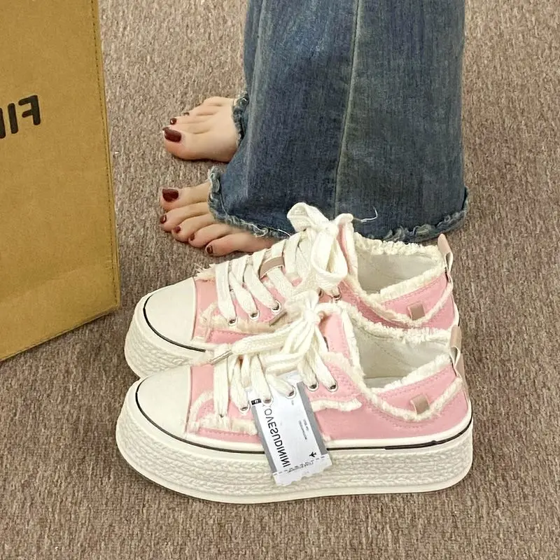 Fashion Platform Chunky Sneaker Women's Elevator Shoes Girls Frayed Lace Up Trainer Woman High Heel Flatform Distressed Sneakers