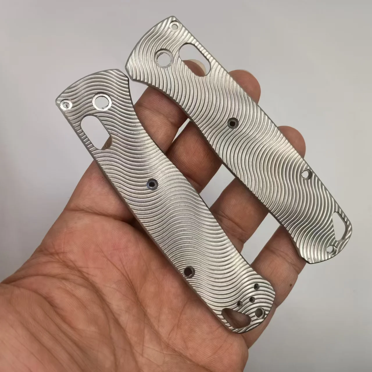 1 пара весов с ручкой из титанового сплава на заказ для Benchmade Bugout 535 модификация