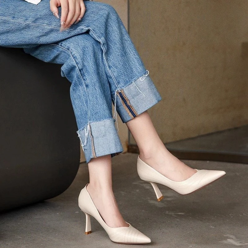 

Новинка весна-осень 2023, однотонная модная Профессиональная женская обувь с острым носком, удобные туфли на тонком каблуке для женщин