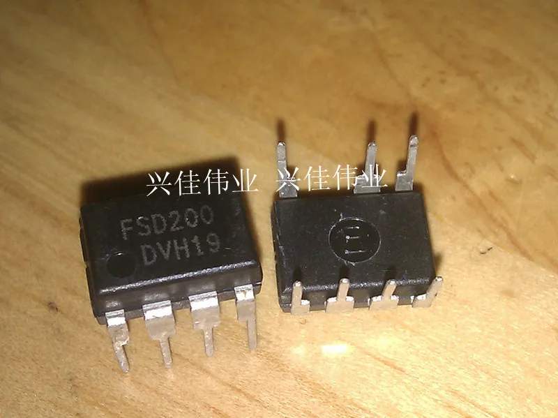 

(5 шт.) FSD200 DIP-7