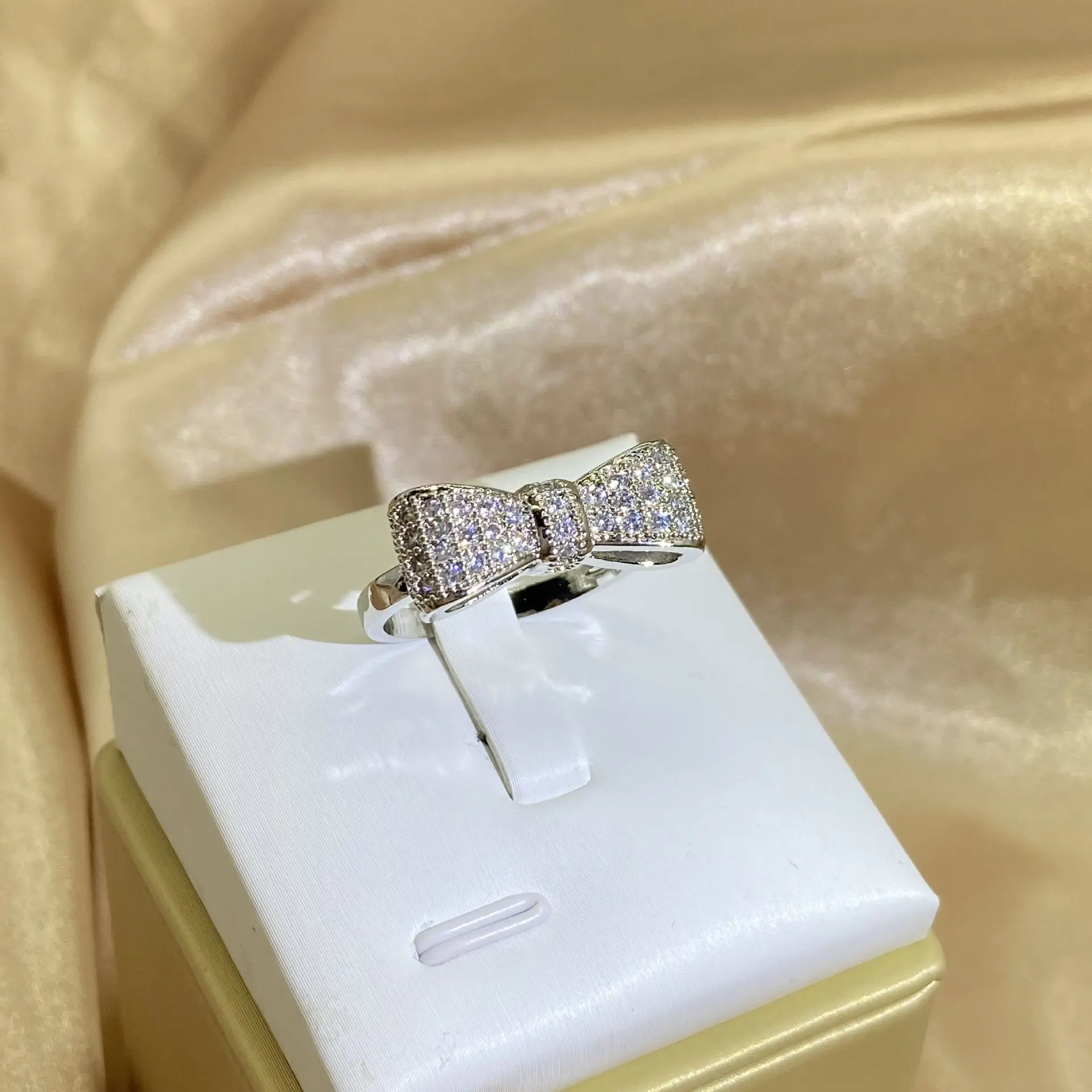 

100% 925 Sterling Silver Diamond Ring for Women Fine Anillos De Wedding Bands 1 Carats Diamond Ring Gemstone Bizuteria