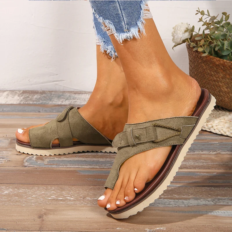 Gladiator Slippers Woman Chic Clip Toe Buckle Belt Sandals Ladies Retro  Rivet Studs Mule Slides Summer Flat Beach Shoes