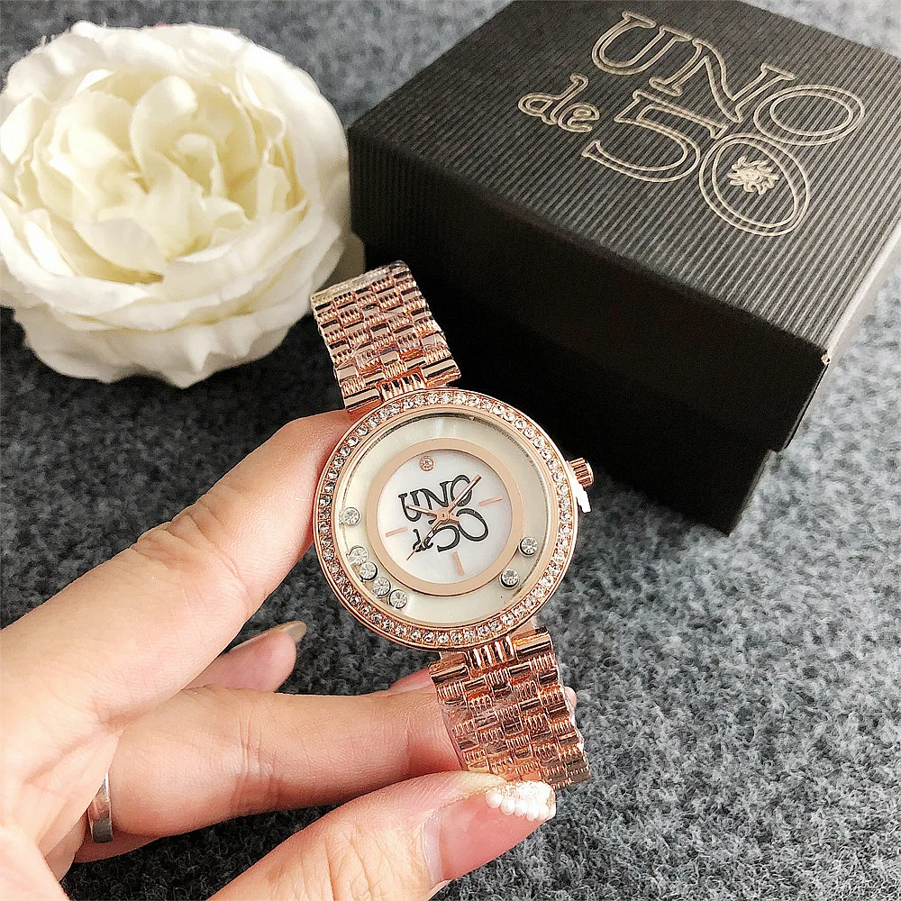 Luxury Fashion Square Women's Watch brand Women's quartz Watch classic Silver Simple Women's steel strap relogio feminino