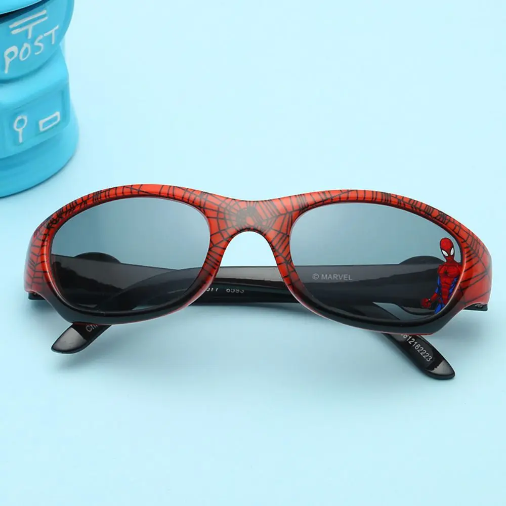 

Marvel Spiderman Plastic Sunglasses Halloween Toys Figure Anime Spider Cartoon Fashion Sunglasses Kids Christmas Birthday Gifts