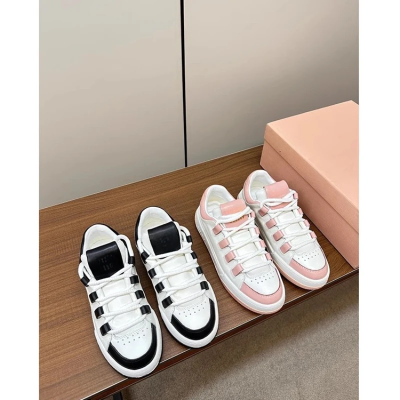 

Туфли на толстой подошве, повседневные туфли белого цвета, на шнуровке, с буквенным принтом, для увеличения толщины, 2023