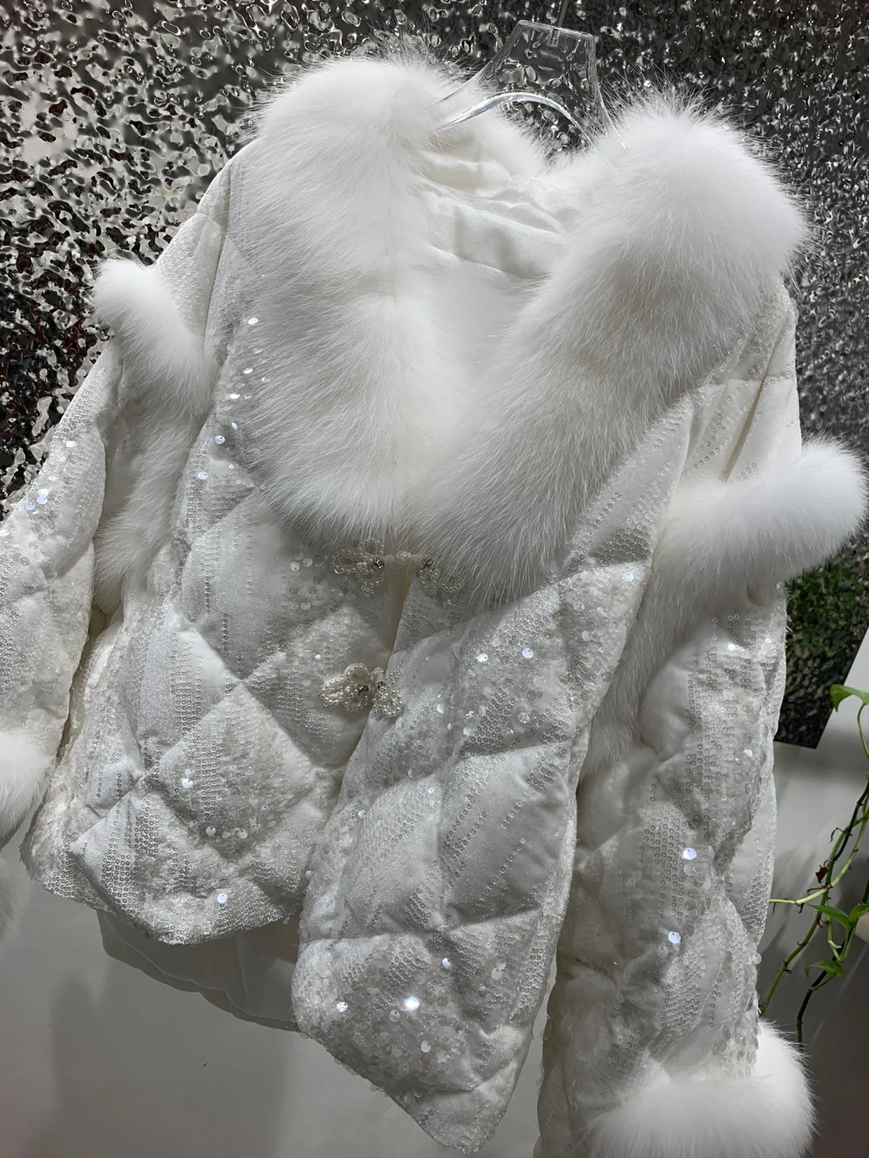 Luxury Woman V-neck Velvet Sequin Stitching Fox Fur Down Coat 2022 Winter New Women's Detachable Two-Way Jackets Feminino