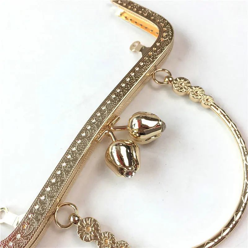 10pcs 20cm Metal Purse Frame Handle for Making Kiss Clasp Lock Rose Head Embossed Bronze Tone Bags Hardware Accessories