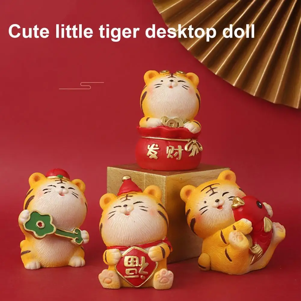 

Heat Resistance Long Lasting Delicate Car Dashboard Tiger Figurine Miniature Tiger Statue Household Supplies