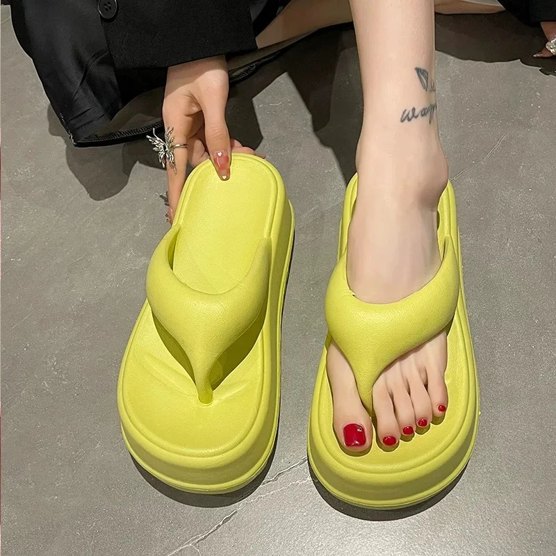 Summer Women 6CM Platform Slippers EVA Soft Sides Shoes Garden Shoes Wedges Sweet Sandals Antiskid Female Flip Flops For Stenio