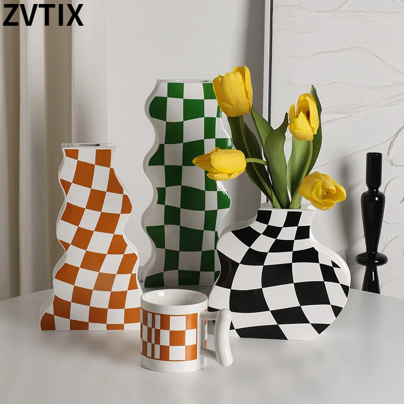 

Modern Black And White Ceramic Vase Garden Decor Checkerboard High Sense Dried Flowers Vase Room Living Arrangement Flower Home