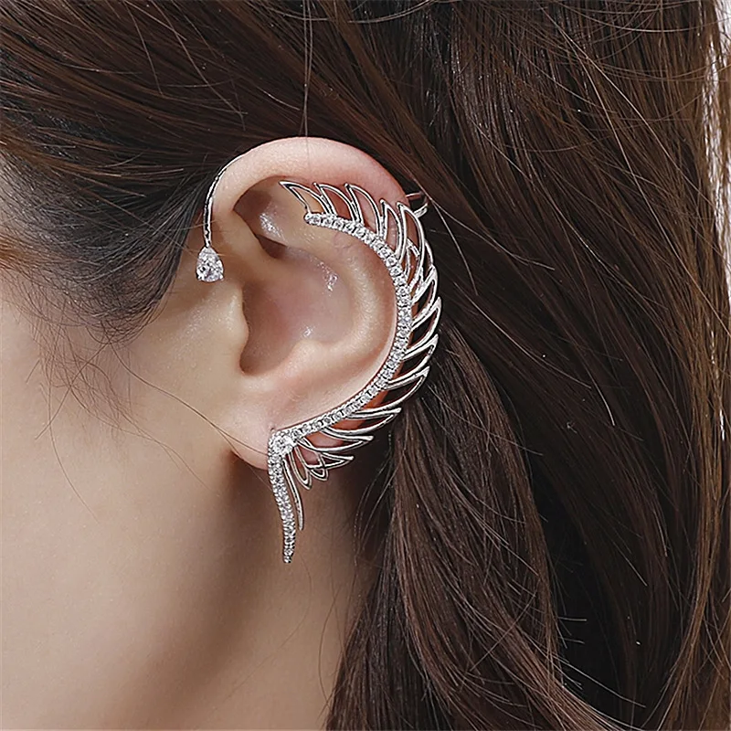 

Personality Diamond Wing Ear Hanging S925 Silver Needle Stud Earrings All-in-one Earrings Female Fashion Cool Wind Ear Jewelry